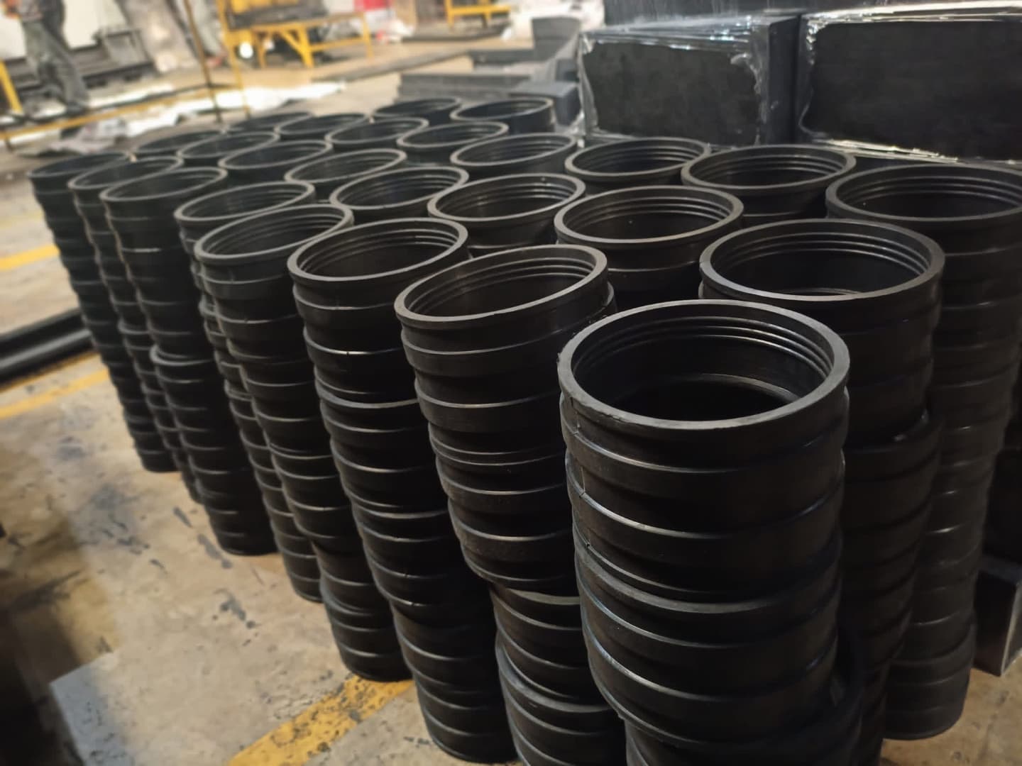 Rubber Bushing Rings Pile